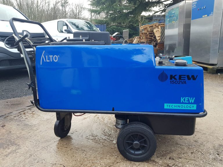 Kew pressure washer