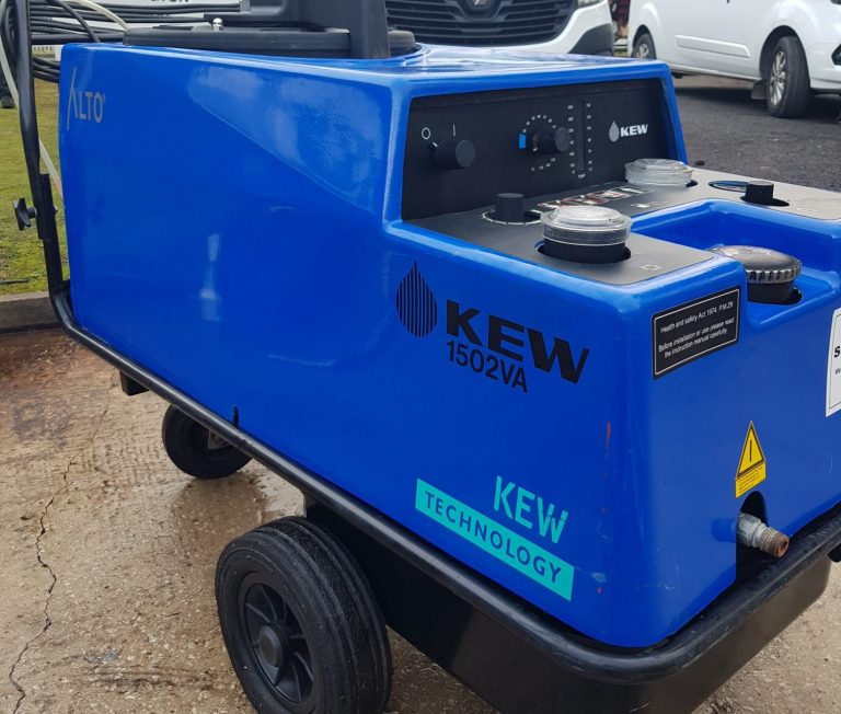 Kew pressure washer